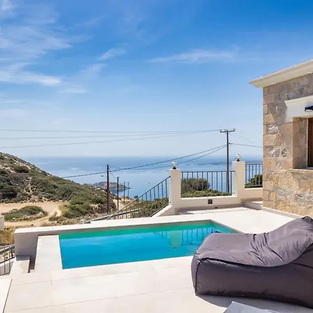 Lithos Luxury Pool Вилла *