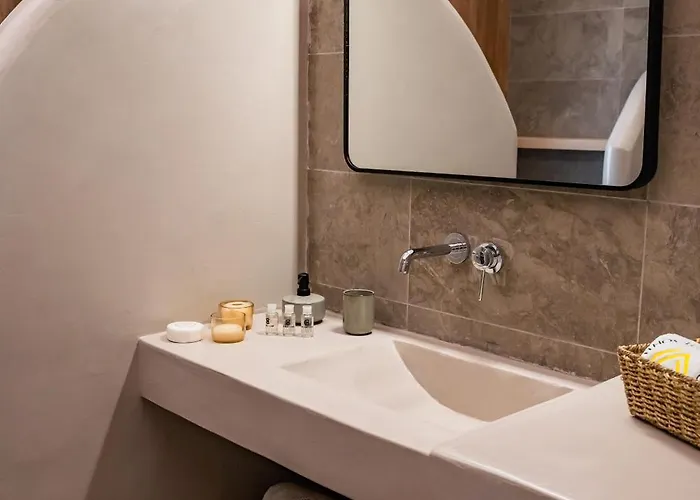 Lithos Luxury Pool Lakki (Karpathos)