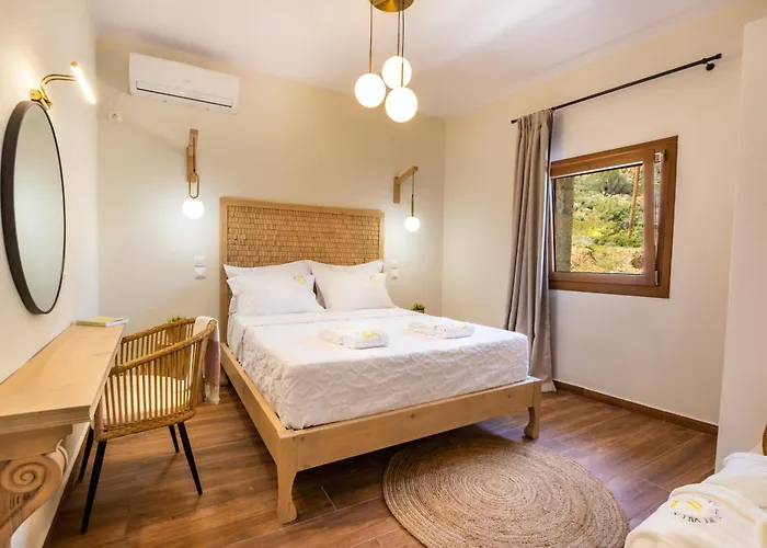 Lithos Luxury Pool Lakki (Karpathos)