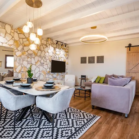 Lithos Luxury Pool Willa Lakki (Karpathos)