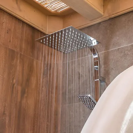 Lithos Luxury Pool Lakki (Karpathos)