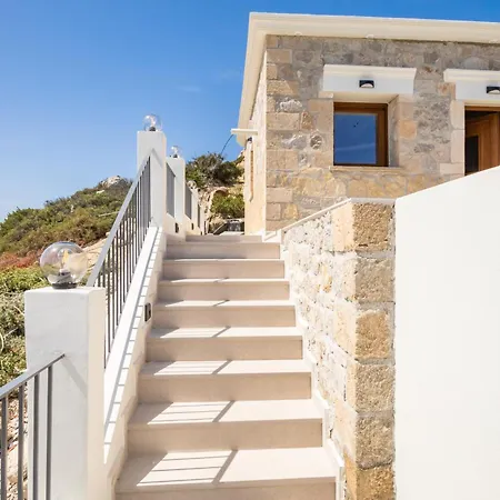 Lithos Luxury Pool فيلة