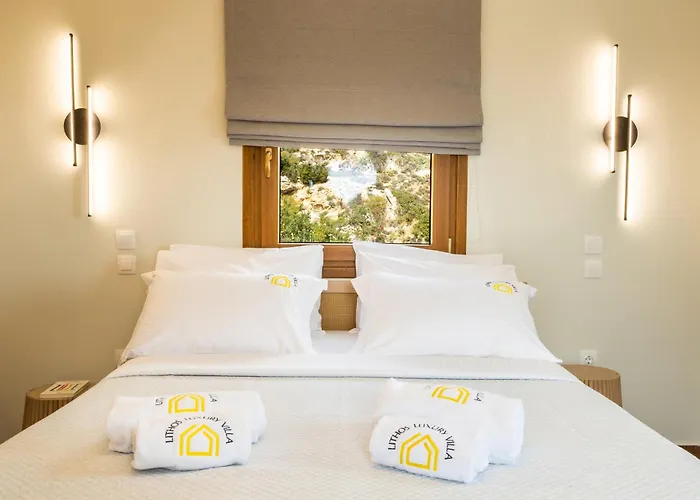 Lithos Luxury Pool * Lakki (Karpathos)