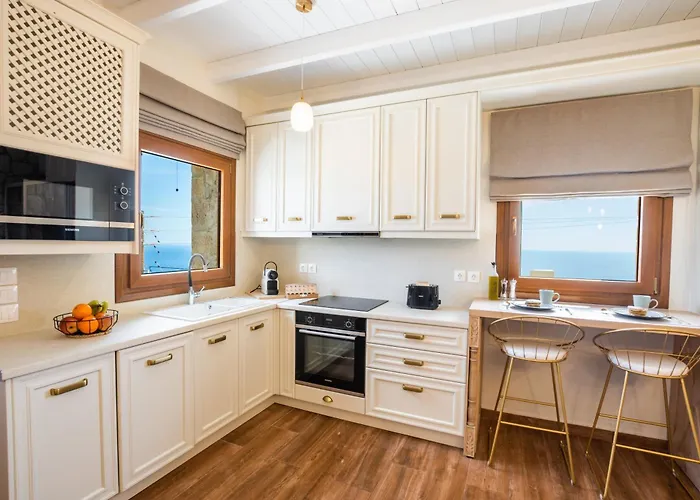 Lithos Luxury Pool فيلة *