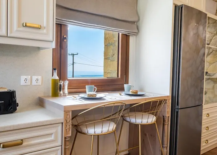 Villa Lithos Luxury Pool