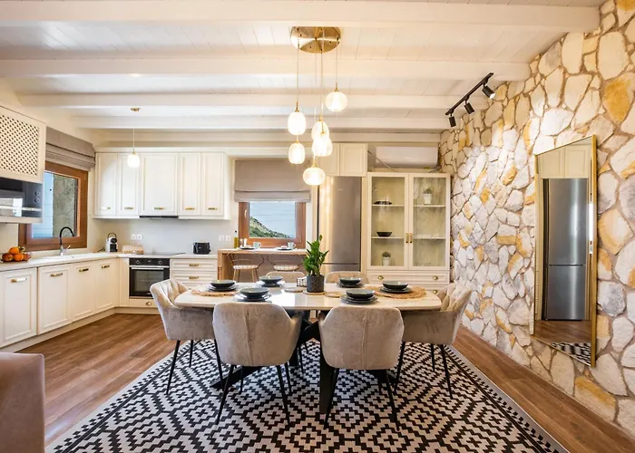 Lithos Luxury Pool Villa Lakki (Karpathos)